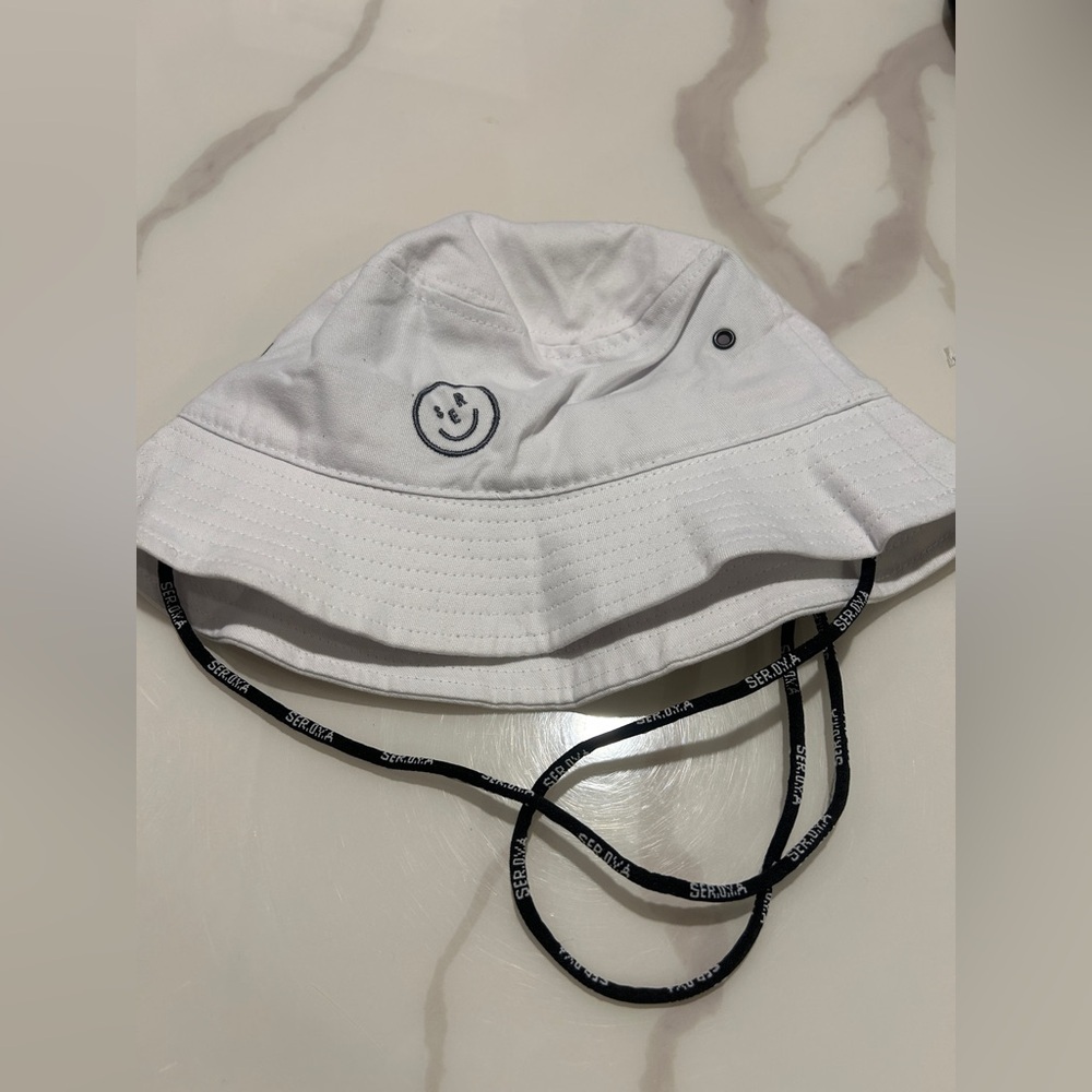 ser.o.ya white washed denim bucket hat with drawstring detail size small medium - Picture 2 of 5